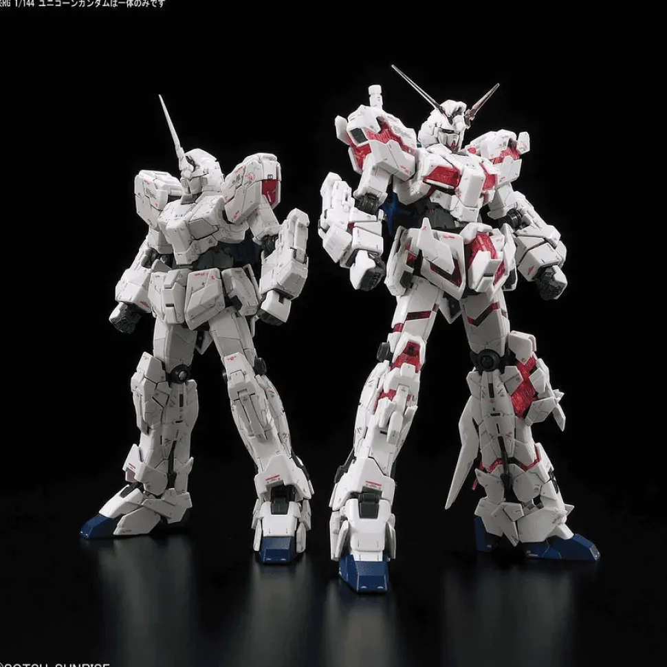 Bandai Gundam Real Grade (RG) 1/144 RX-0 Unicorn Gundam (Full Psycho Frame)