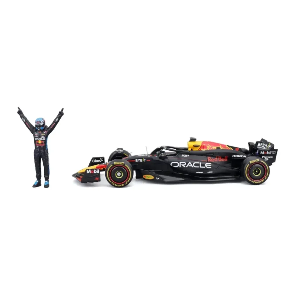 Burago 1/24 F1 Red Bull Racing RB20 2024 with Driver Figure - Max Verstappen Diecast Model