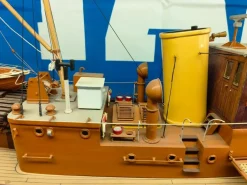 Caldercraft Cumbrae Clyde Pilot Ready Built Model Boat