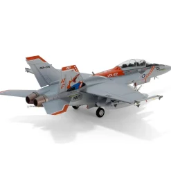 Forces Of Valor 1/72 F/A-18F Super Hornet VFA-102 Diamondbacks U.S. Navy Diecast Model