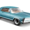 Maisto 1/24 1965 Buick Riviera Diecast Model