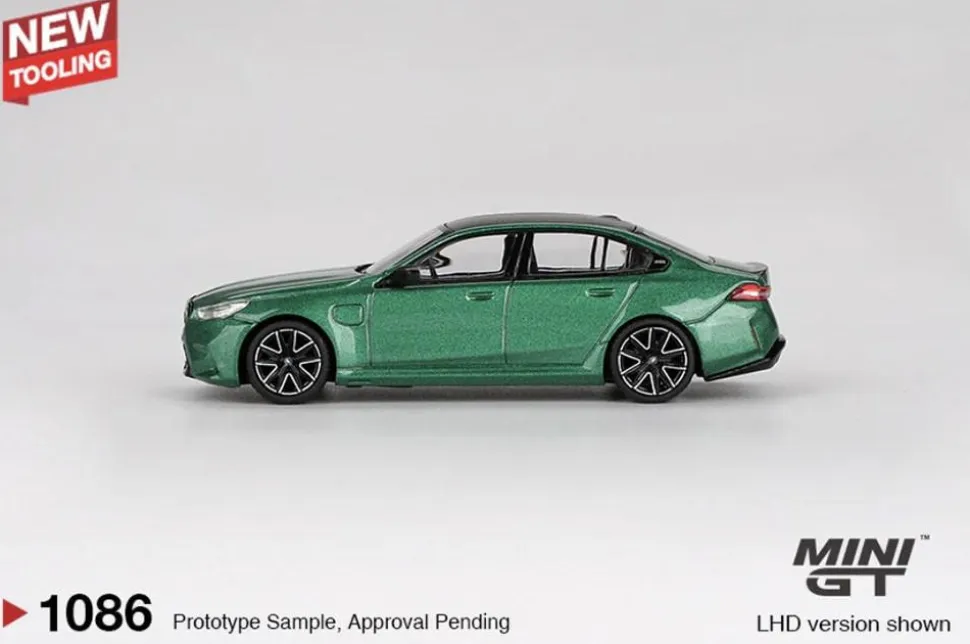 Mini GT 1/64 BMW M5 (G90) Isle Of Man Green Metallic (RHD)