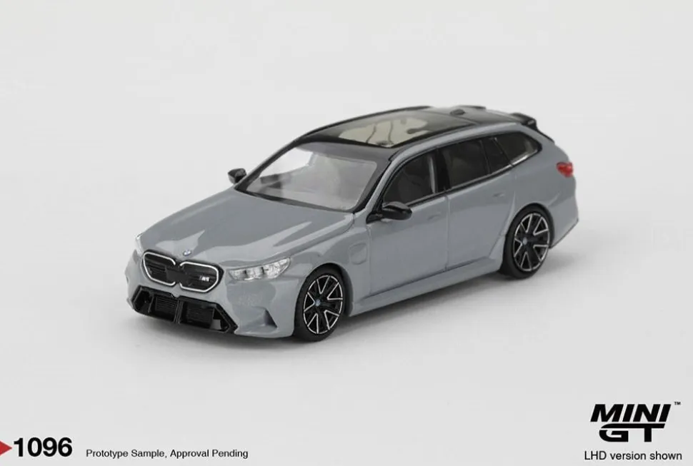Mini GT 1/64 BMW M5 Touring (G99) Brooklyn Grey Metallic (RHD)