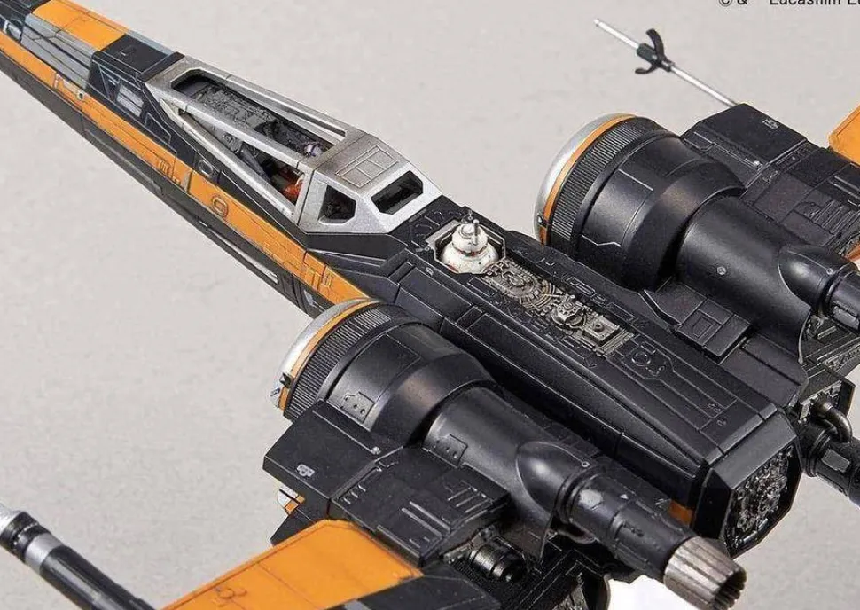 Revell 1/72 Ban-Dai Poe's X-Wing Starfighter