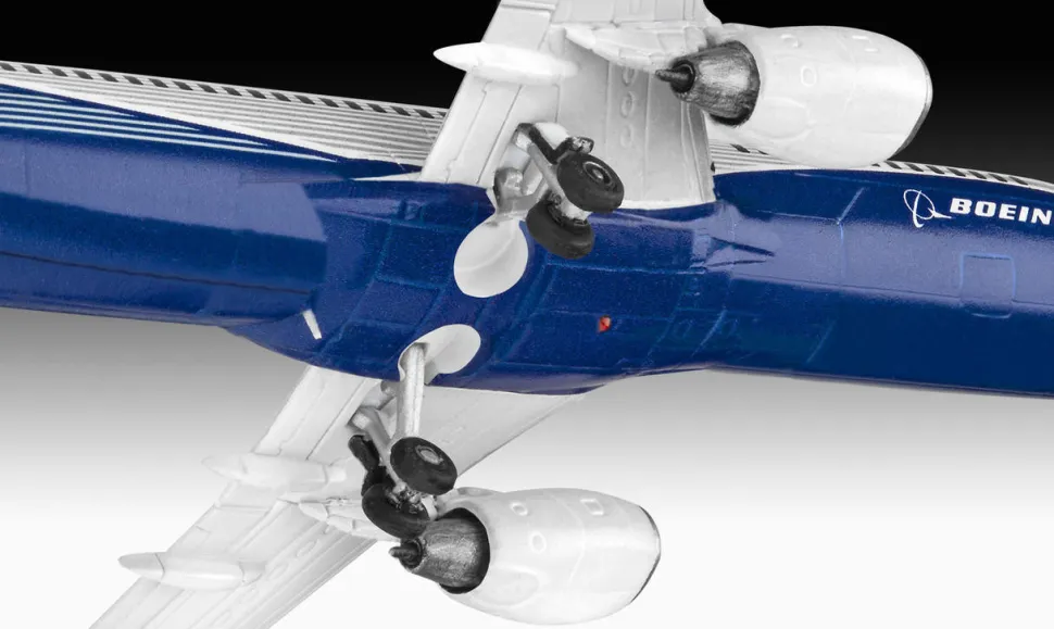 Revell 1/288 Boeing 737-800 Model Kit