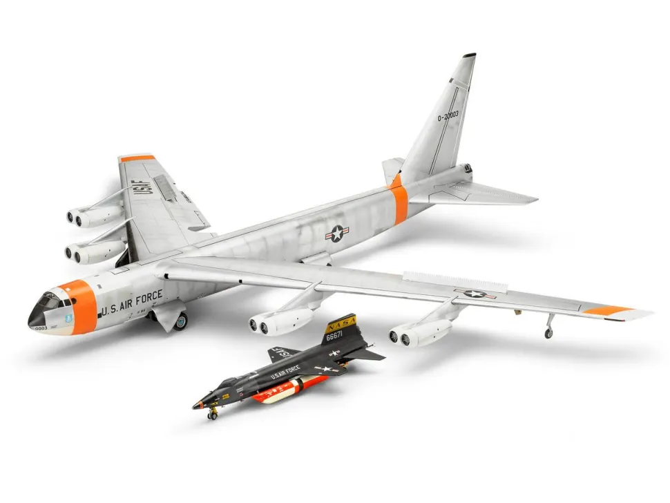 Revell 1/72 Boeing NB-52 with X-15 Platinum Edition