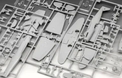 Revell 1/72 Combat Set - Supermarine Spitfire Mk.V & Messerschmitt Bf 109