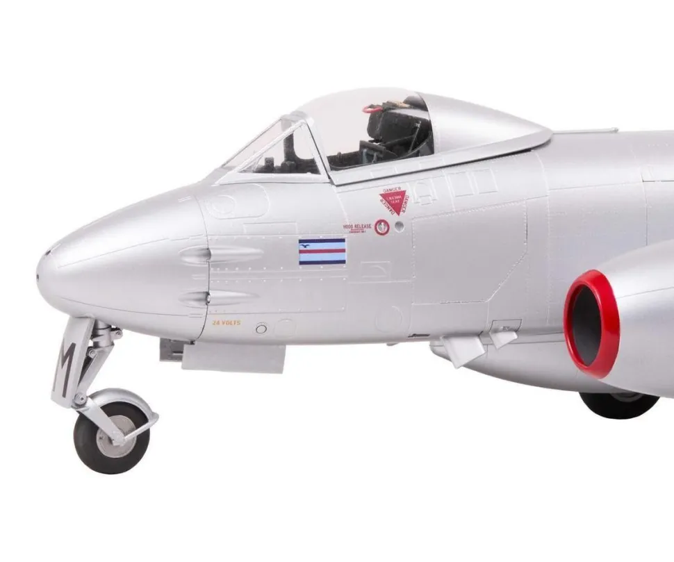 Revell 1/32 Gloster Meteor F.8