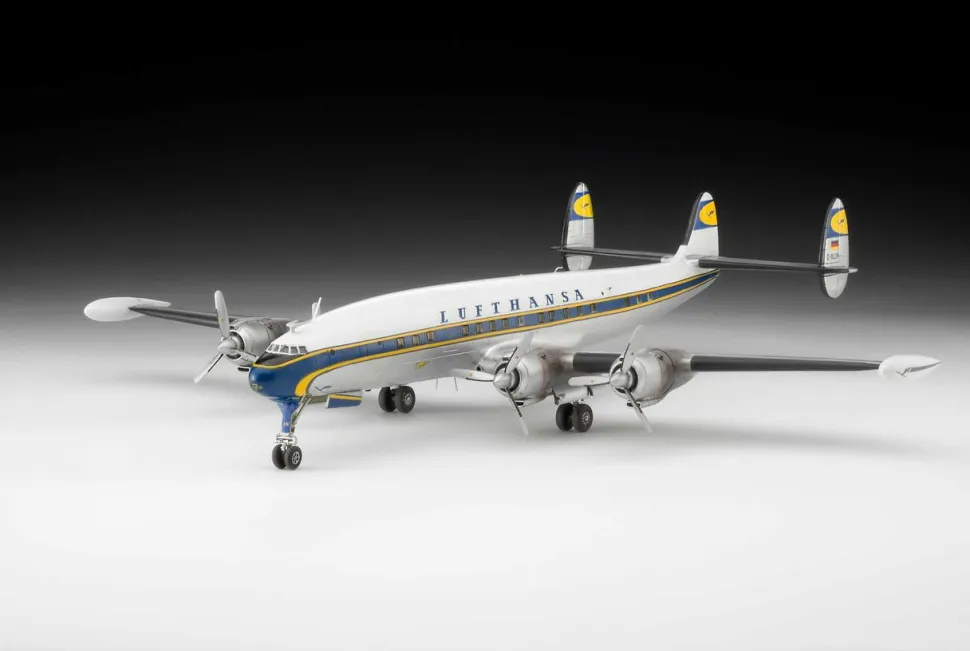 Revell 1/144 Lockheed L.1049G Super Constellation (Lufthansa)