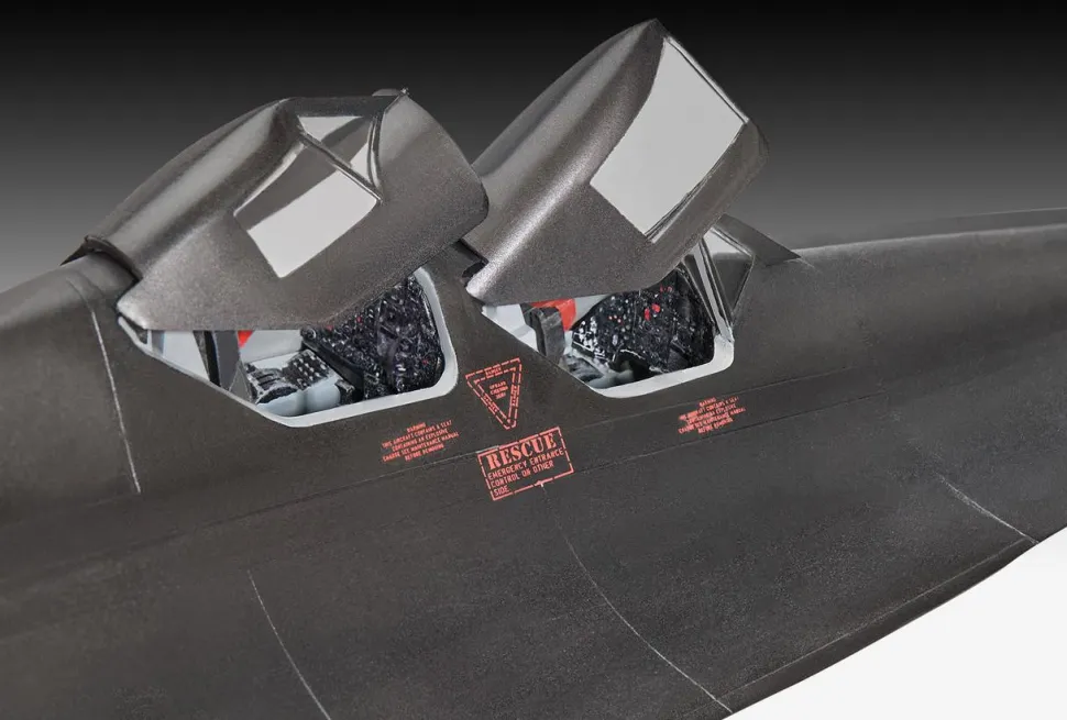 Revell 1/48 Lockheed SR-71B Blackbird