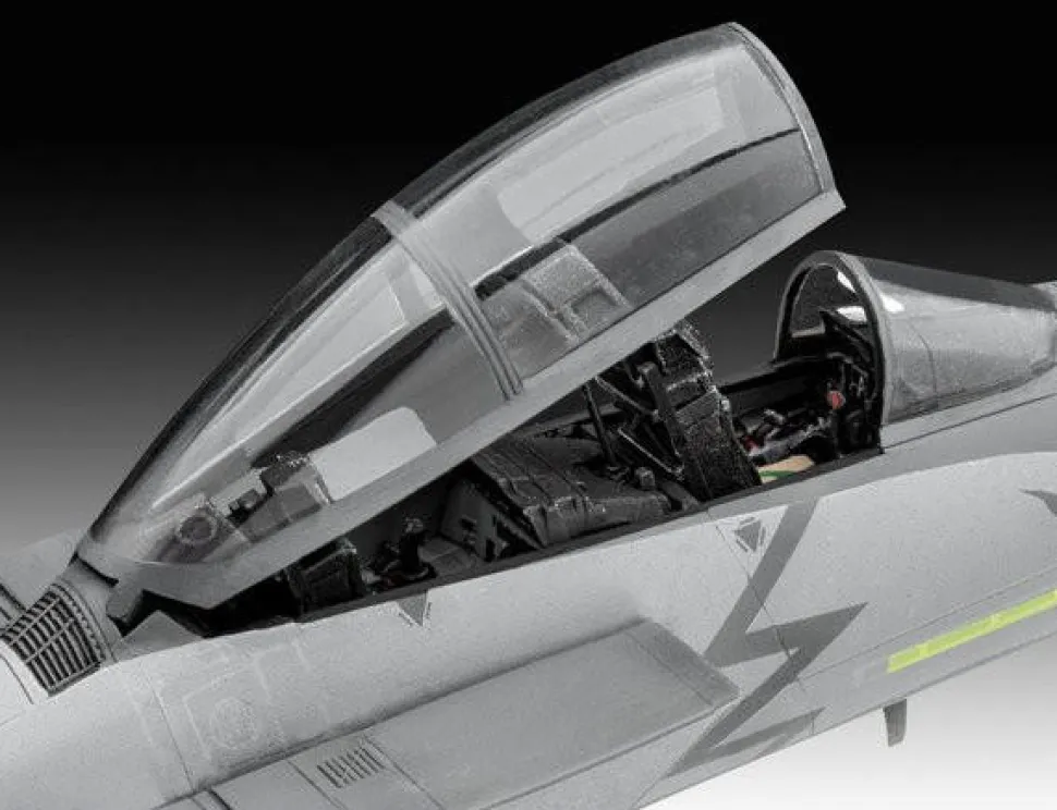 Revell 1/72 McDonnell Douglas F-15E Strike Eagle