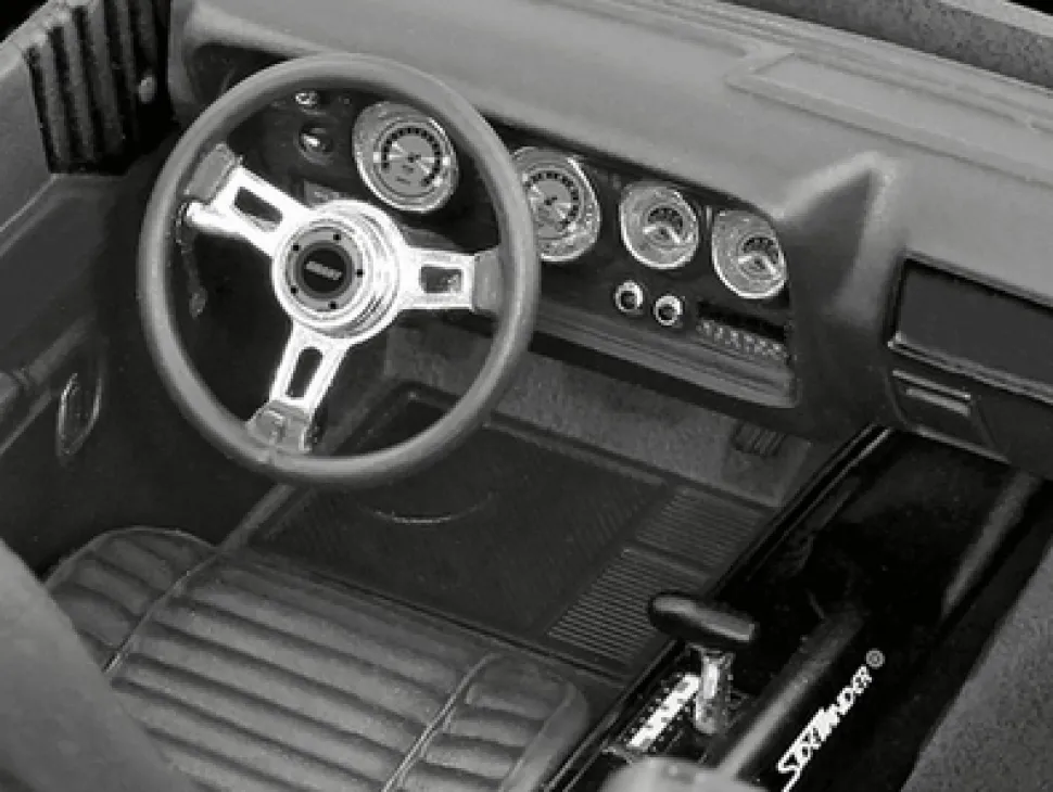 Revell 1/24 Plymouth GTX 1971 (Fast and Furious - Dominic Toretto)