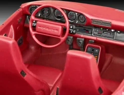 Revell 1/24 Porsche 911 Carrera 3.2 Coupe