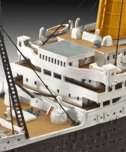Revell 1/700 RMS Titanic