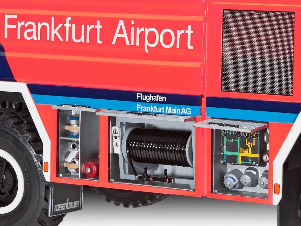 Revell 1/24 Rosenbauer GFLF Simba 8x8 Fire Truck