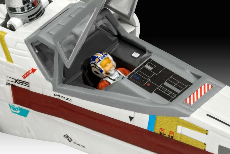 Revell 1/57 Star Wars The Mandalorian Carson Teva's X-Wing Starfighter