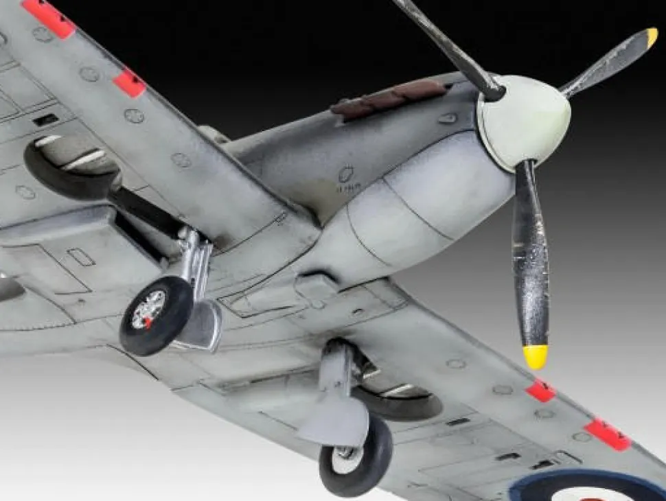 Revell 1/72 Supermarine Spitfire Mk.IIa Starter Set