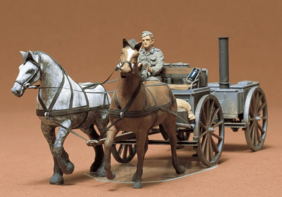 Tamiya 1/35 German Field Kitchen with Horses