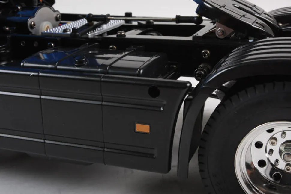 Tamiya RC 1/14 Scania R470 Highline Truck Model Kit