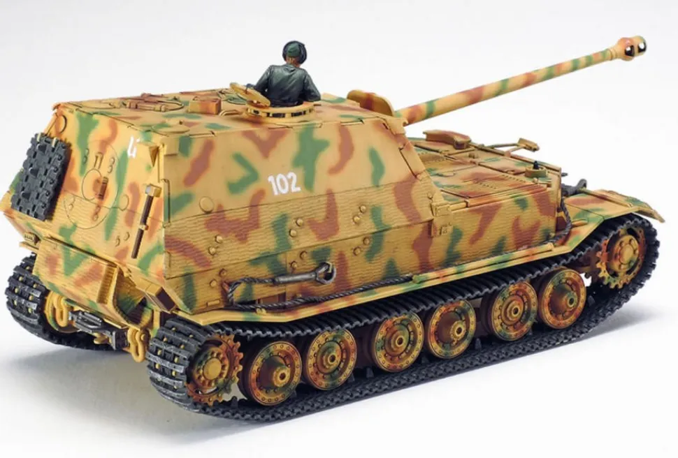 Tamiya 1/48 Sd.Kfz.184 Panzerjager Tiger (P) Elefant