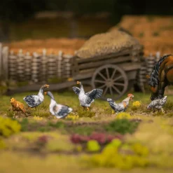 Victrix 28mm Pillage - Farm Animals